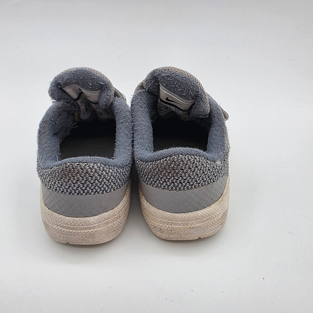 Nike Revolution 3 Toddler Grey Sneakers 819415-008 Size 5C - Picture 3 of 5